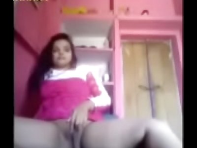 Indian big ass girl do mastrubate on bed